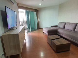 For sale 3 Beds condo in Huai Khwang, Bangkok