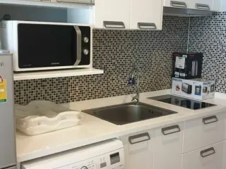 For rent 1 bed condo in Khlong Toei, Bangkok