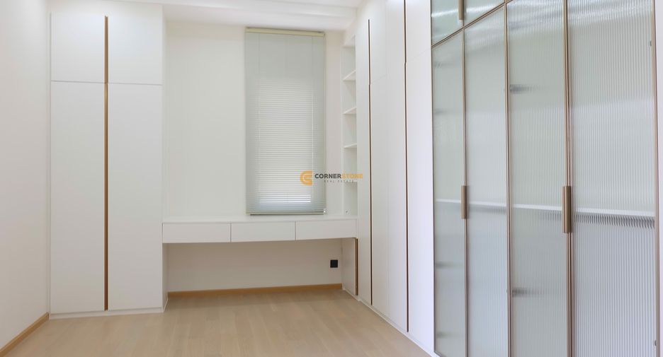Haus zur Miete und zum Kauf mit 5 Zimmer in Bang Lamung, Chonburi