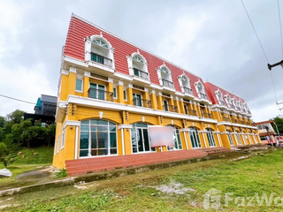 For sale 3 Beds townhouse in Lom Kao, Phetchabun