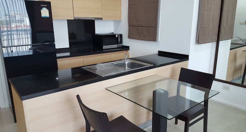 For sale and for rent 1 bed condo in Watthana, Bangkok