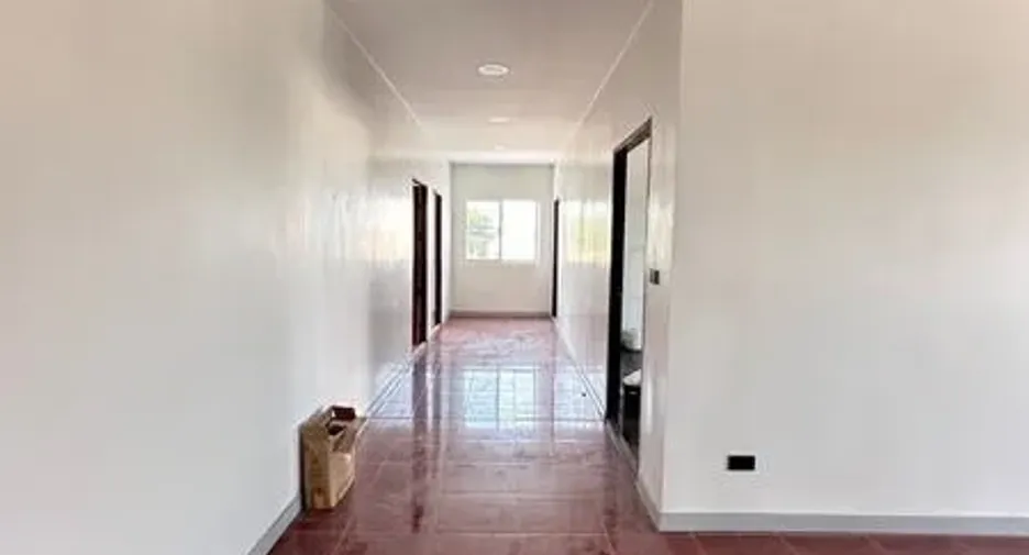 Almacén en alquiler y en venta en Bang Phli, Samut Prakan