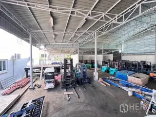 出租 和 出售 仓库 在 Bang Phli, Samut Prakan