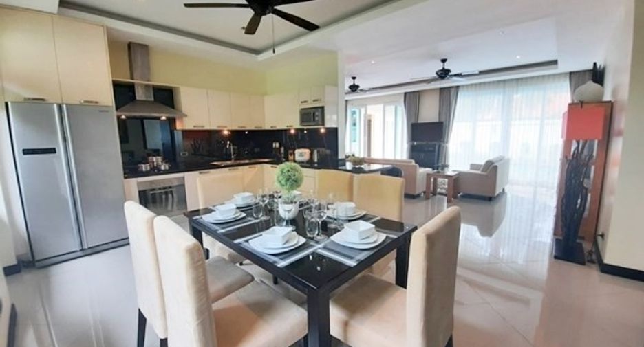 À vendre 4 chambres maison à East Pattaya, Pattaya