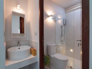 For sale 2 bed townhouse in Suan Luang, Bangkok