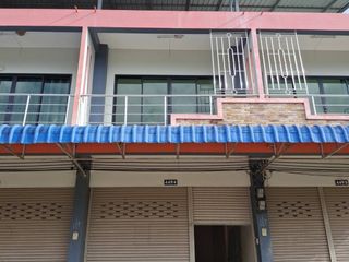 For sale 2 bed townhouse in Mueang Chiang Rai, Chiang Rai