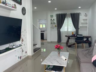 For rent 3 bed townhouse in Mueang Phuket, Phuket