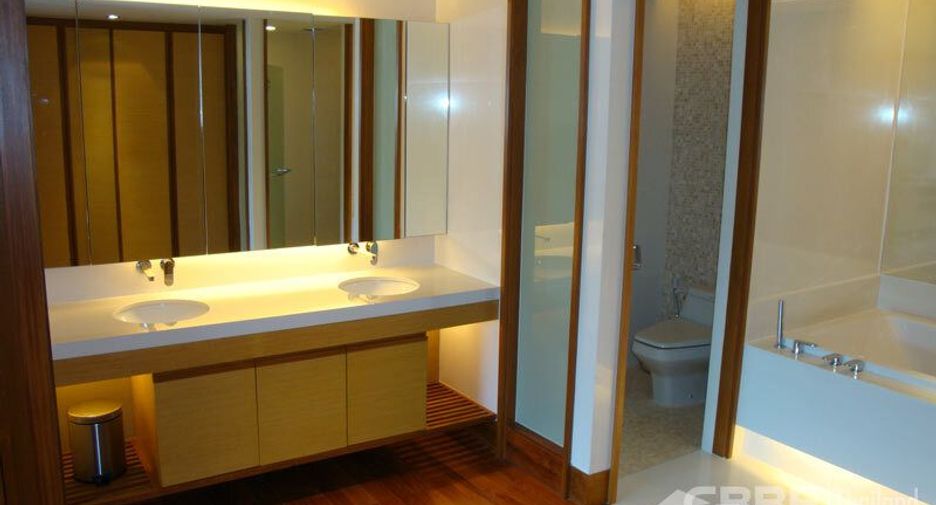 For sale 4 bed condo in Thalang, Phuket