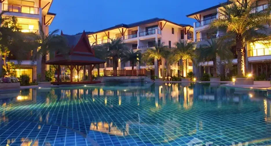 For sale 4 bed condo in Thalang, Phuket