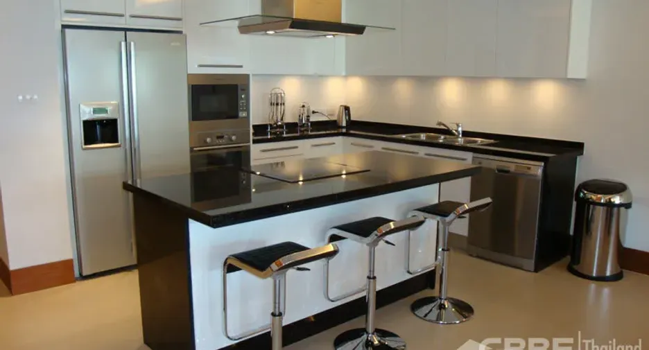 For sale 4 bed condo in Thalang, Phuket