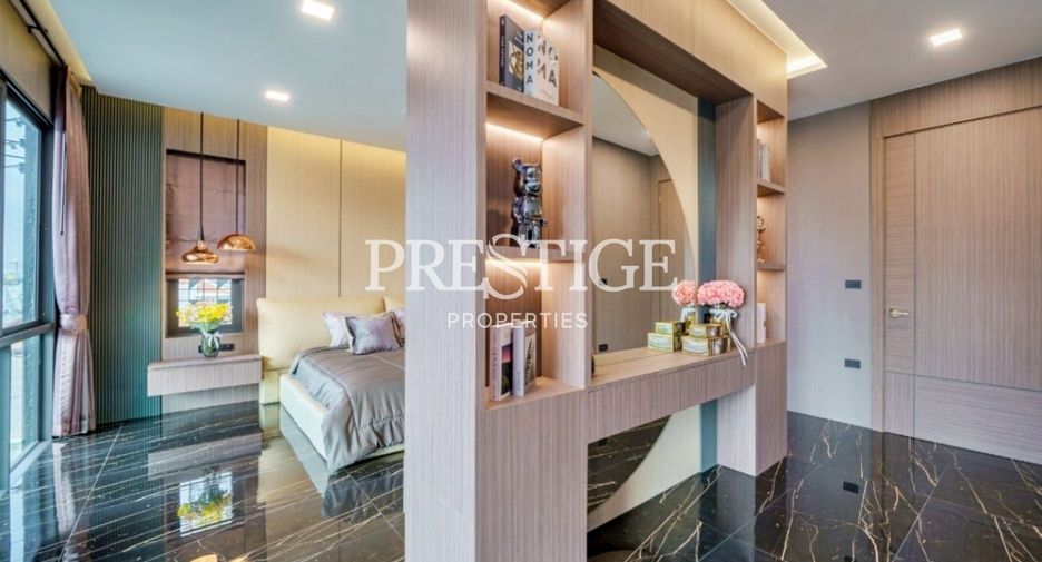 For sale 5 bedrooms house in Bang Lamung, Chonburi