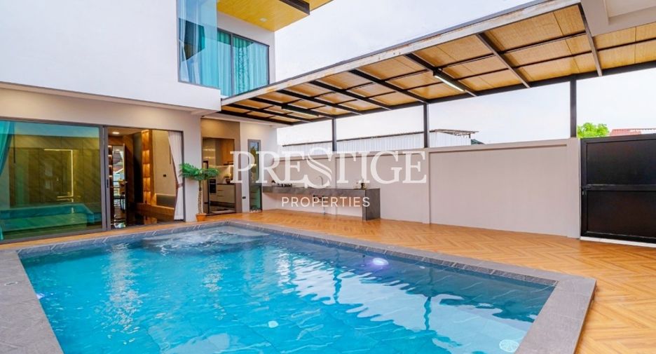 For sale 5 bedrooms house in Bang Lamung, Chonburi
