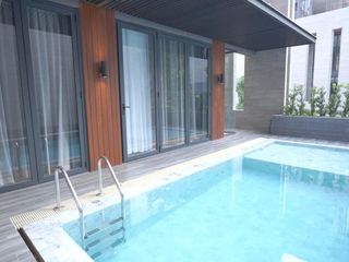 For rent 4 Beds villa in Yan Nawa, Bangkok