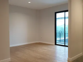 For rent 4 bed townhouse in Sam Phran, Nakhon Pathom