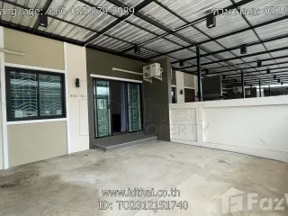 For rent 2 bed townhouse in Mueang Udon Thani, Udon Thani