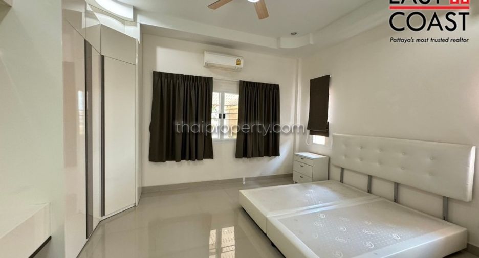 For sale 3 bedrooms house in East Pattaya, Pattaya