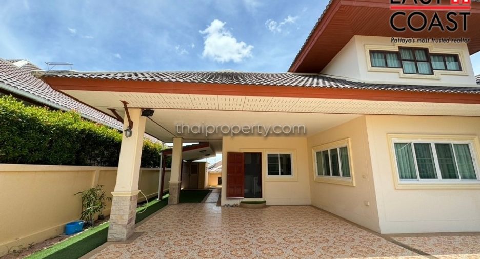 For sale 3 bedrooms house in East Pattaya, Pattaya