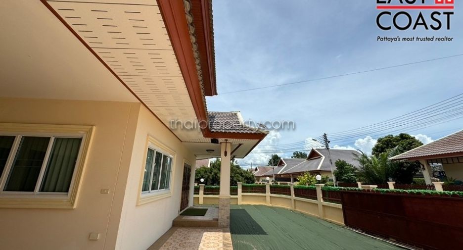 For sale 3 bedrooms house in East Pattaya, Pattaya