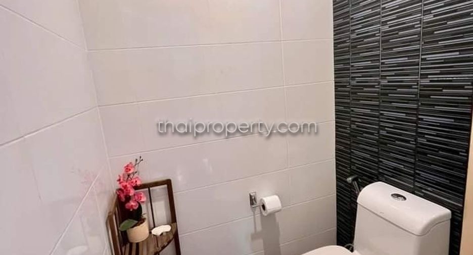 Продажа 1 кровать кондо в Банг Ламунг, Чонбури