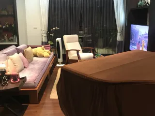 For sale 3 bedrooms condo in Yan Nawa, Bangkok