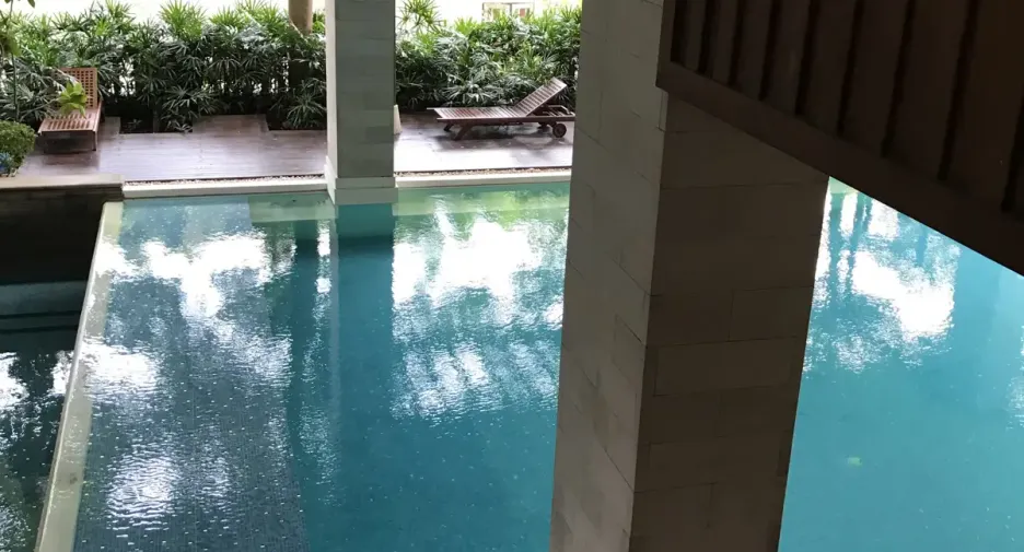 For sale 3 bedrooms condo in Yan Nawa, Bangkok