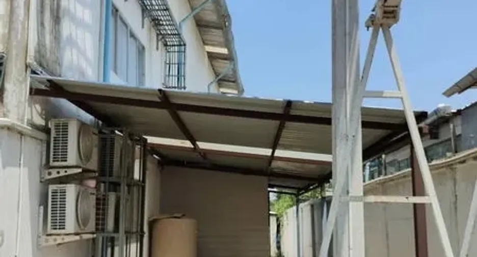 For sale warehouse in Sai Noi, Nonthaburi