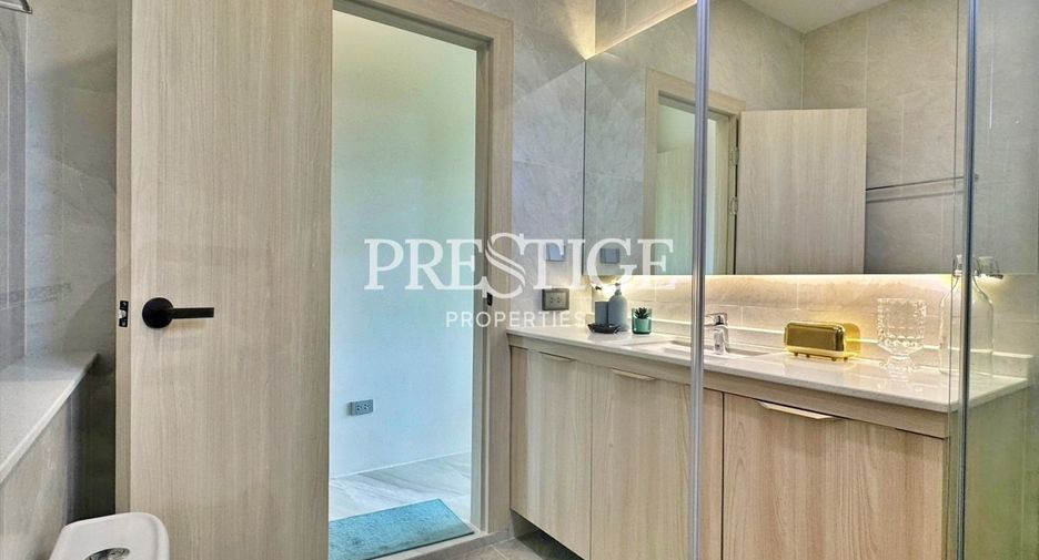 For sale 4 bedrooms house in Bang Lamung, Chonburi