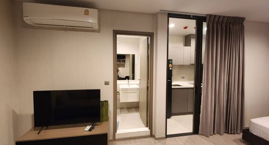 For sale studio condo in Huai Khwang, Bangkok