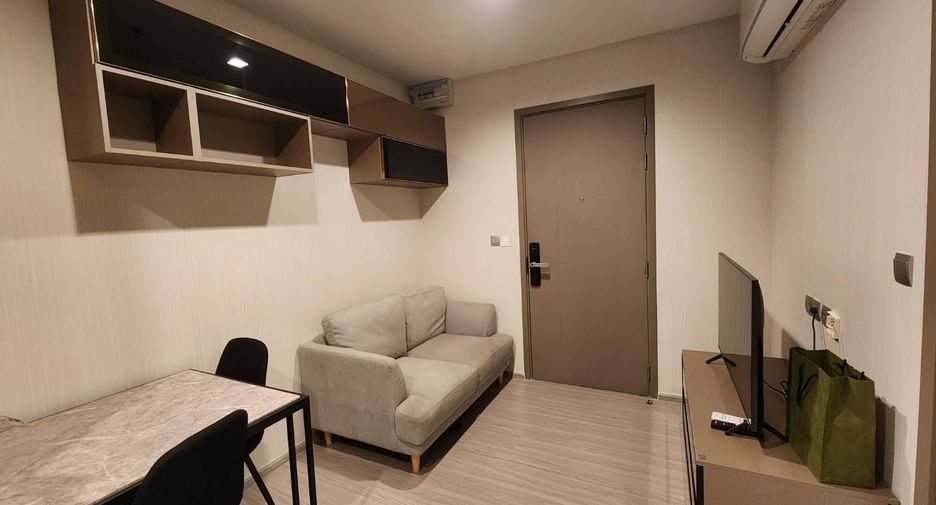 For sale studio condo in Huai Khwang, Bangkok