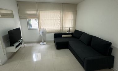 For sale studio condo in Khlong Toei, Bangkok
