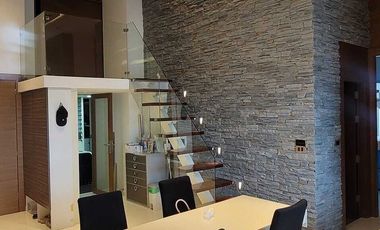 For rent 4 bed condo in Watthana, Bangkok