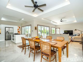 For sale 4 bed villa in Hua Hin, Prachuap Khiri Khan