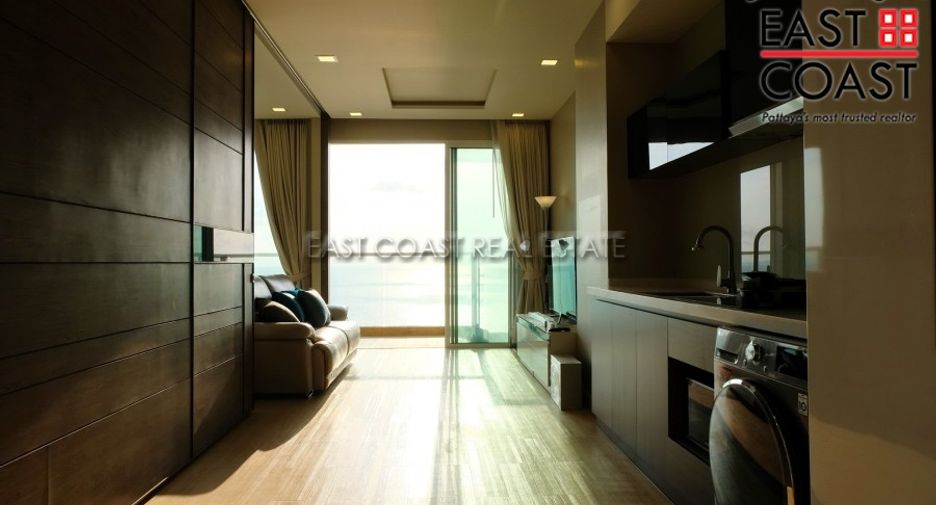 For sale 2 ベッドルーム condo in Bang Lamung, Chonburi