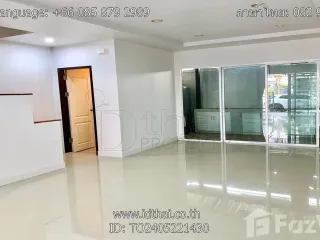 For sale 3 bed townhouse in Mueang Udon Thani, Udon Thani