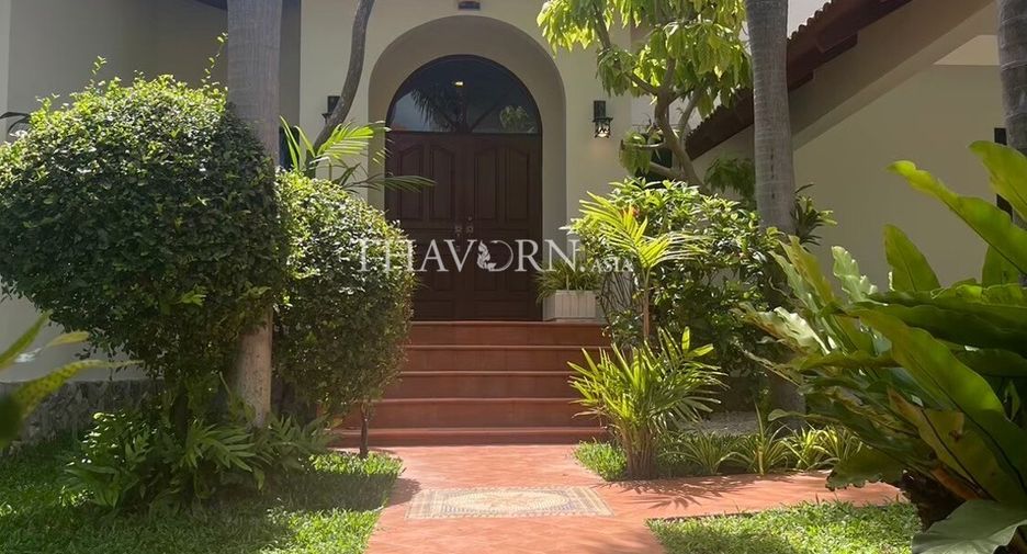 For sale 5 bedrooms house in Bang Lamung, Chonburi