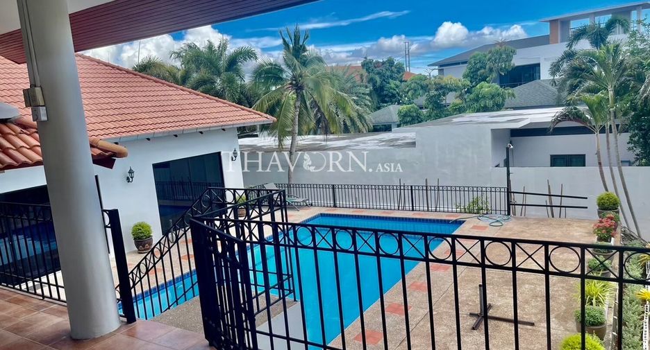 For sale 5 bedrooms house in Bang Lamung, Chonburi