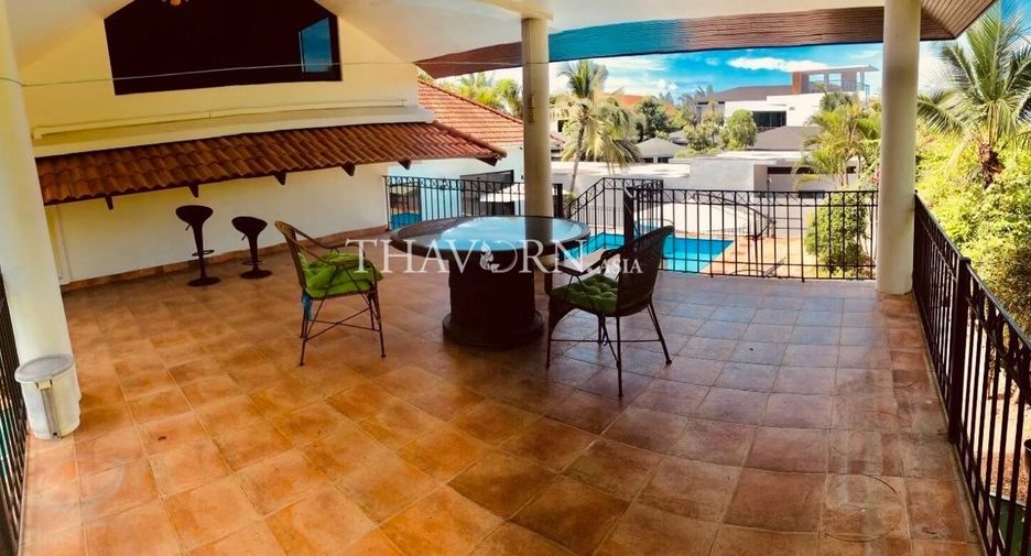 For sale 5 bedrooms house in Bang Lamung, Chonburi