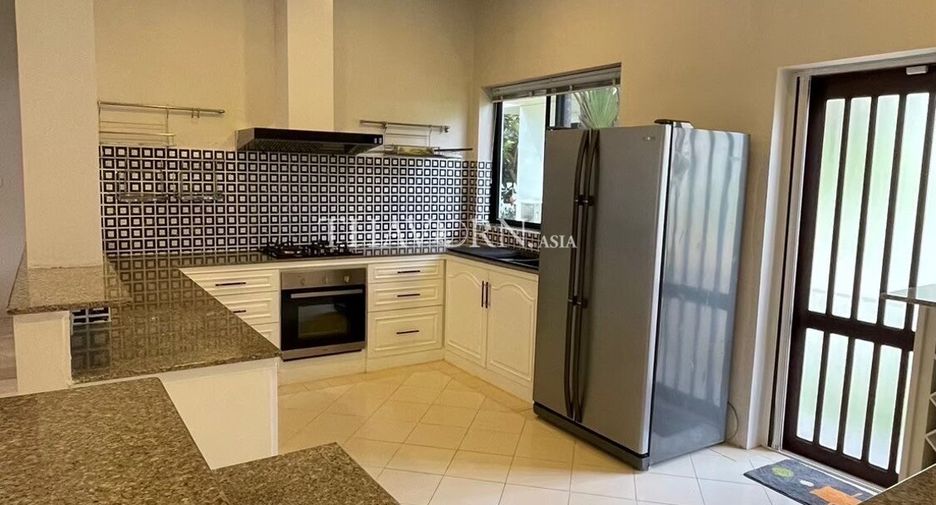 For sale 5 bedrooms house in Bang Lamung, Chonburi