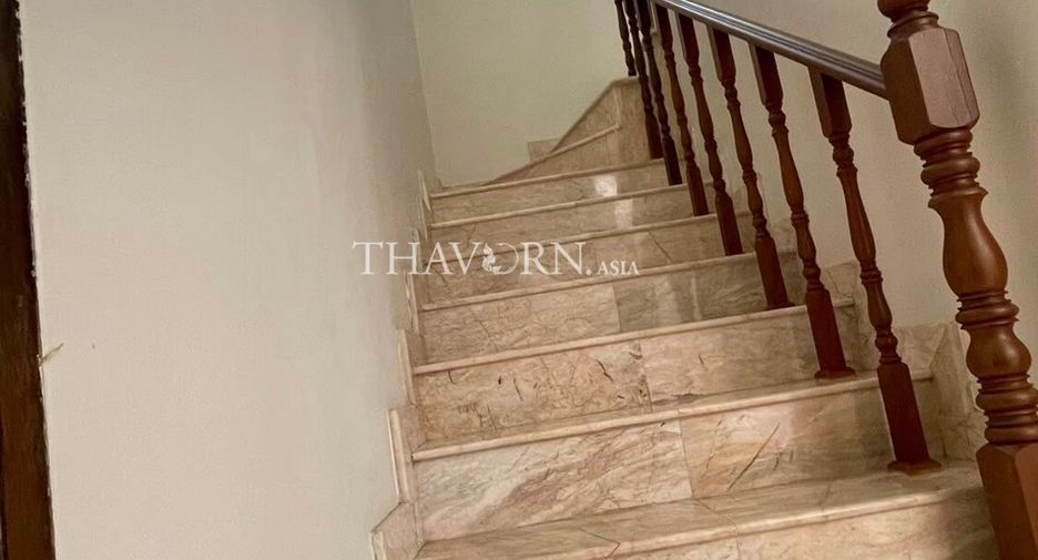 For sale 5 bedrooms house in Bang Lamung, Chonburi