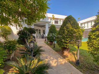 For sale 5 bedrooms house in Bang Lamung, Chonburi