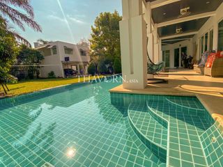For sale 5 bedrooms house in Bang Lamung, Chonburi