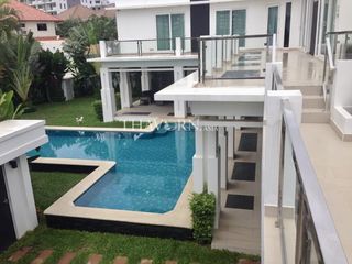 Haus zum Kauf mit 5 Zimmer in Bang Lamung, Chonburi