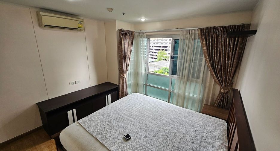 For rent 2 bed condo in Phaya Thai, Bangkok