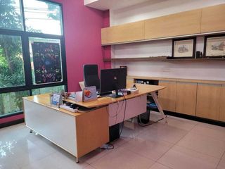 For sale warehouse in Saphan Sung, Bangkok