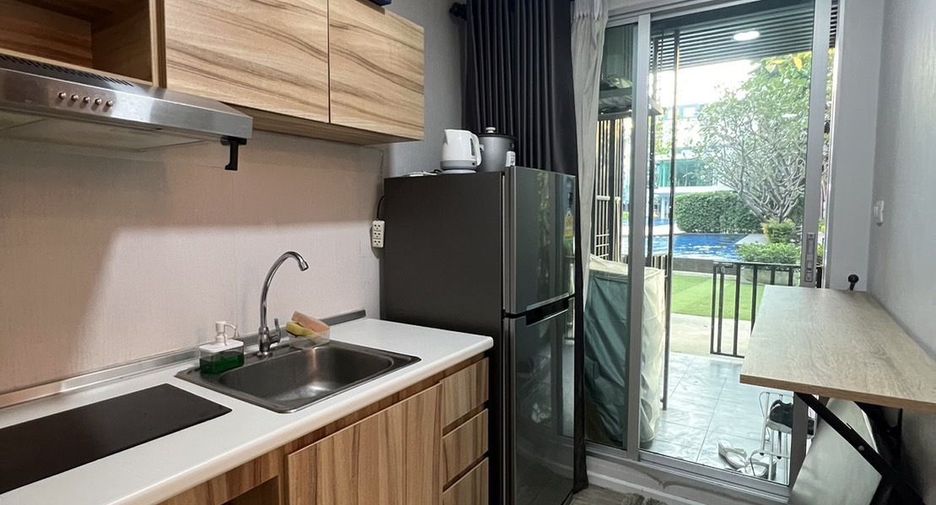 For sale 1 Beds condo in Don Mueang, Bangkok