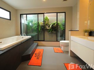 For sale 4 Beds house in Don Mueang, Bangkok