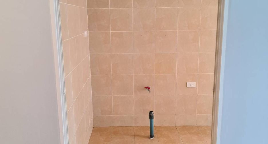 For sale 1 Beds condo in Don Mueang, Bangkok