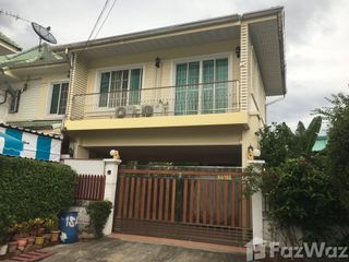 For sale 4 Beds house in Don Mueang, Bangkok