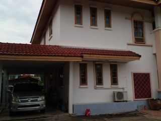 For sale 5 Beds house in Don Mueang, Bangkok