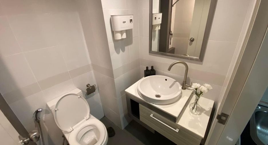 For sale 1 Beds condo in Don Mueang, Bangkok